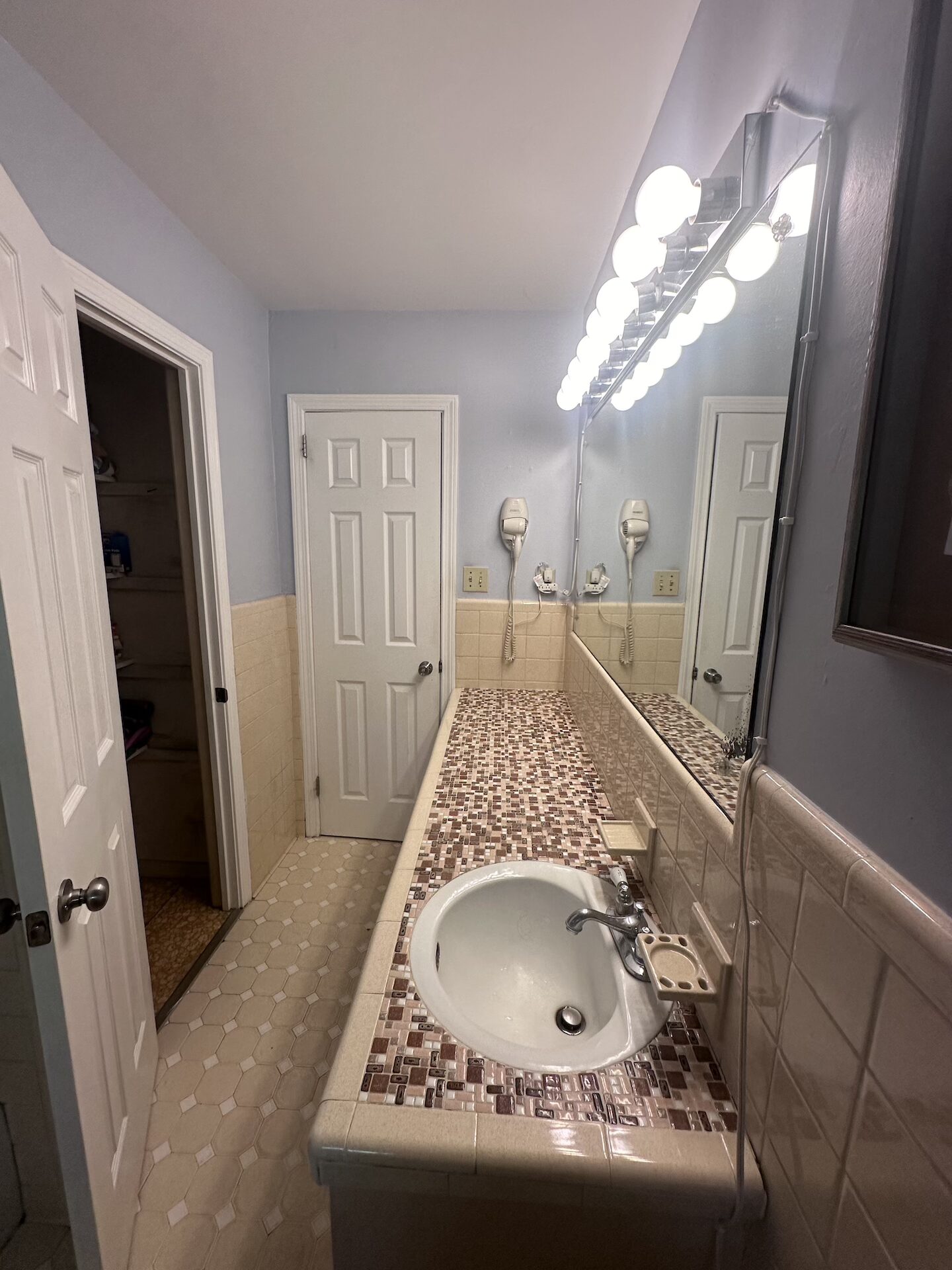 Outdated 1974 style bathroom before remodeling renovation in Birmingham AL by Bystone.
